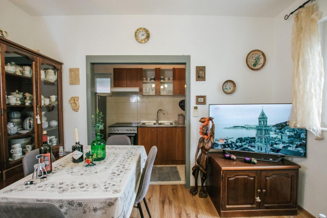 Apartman Bagattino-Trogir Near Old Town Екстер'єр фото