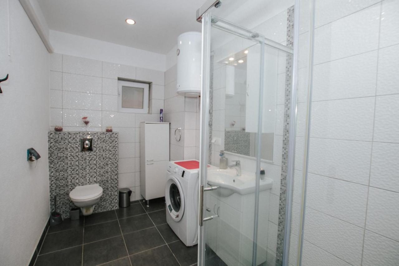 Apartman Bagattino-Trogir Near Old Town Екстер'єр фото